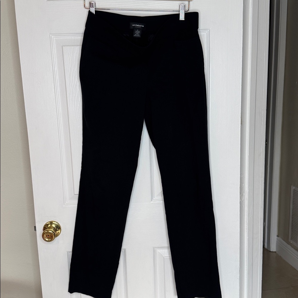 Liz Claiborne Women’s Straight Pull-On Black Ankle Pants. Sz 8 - Picture 6 of 7